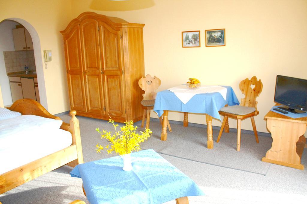 Appartementhaus Panny Bad Füssing Rum bild